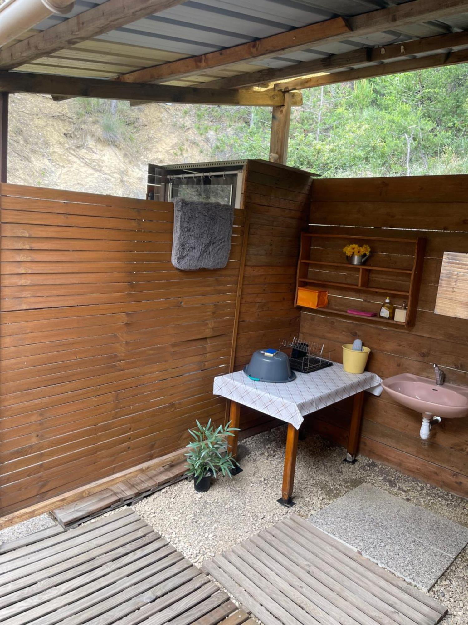 Caravanes De Provence Aiglun  외부 사진
