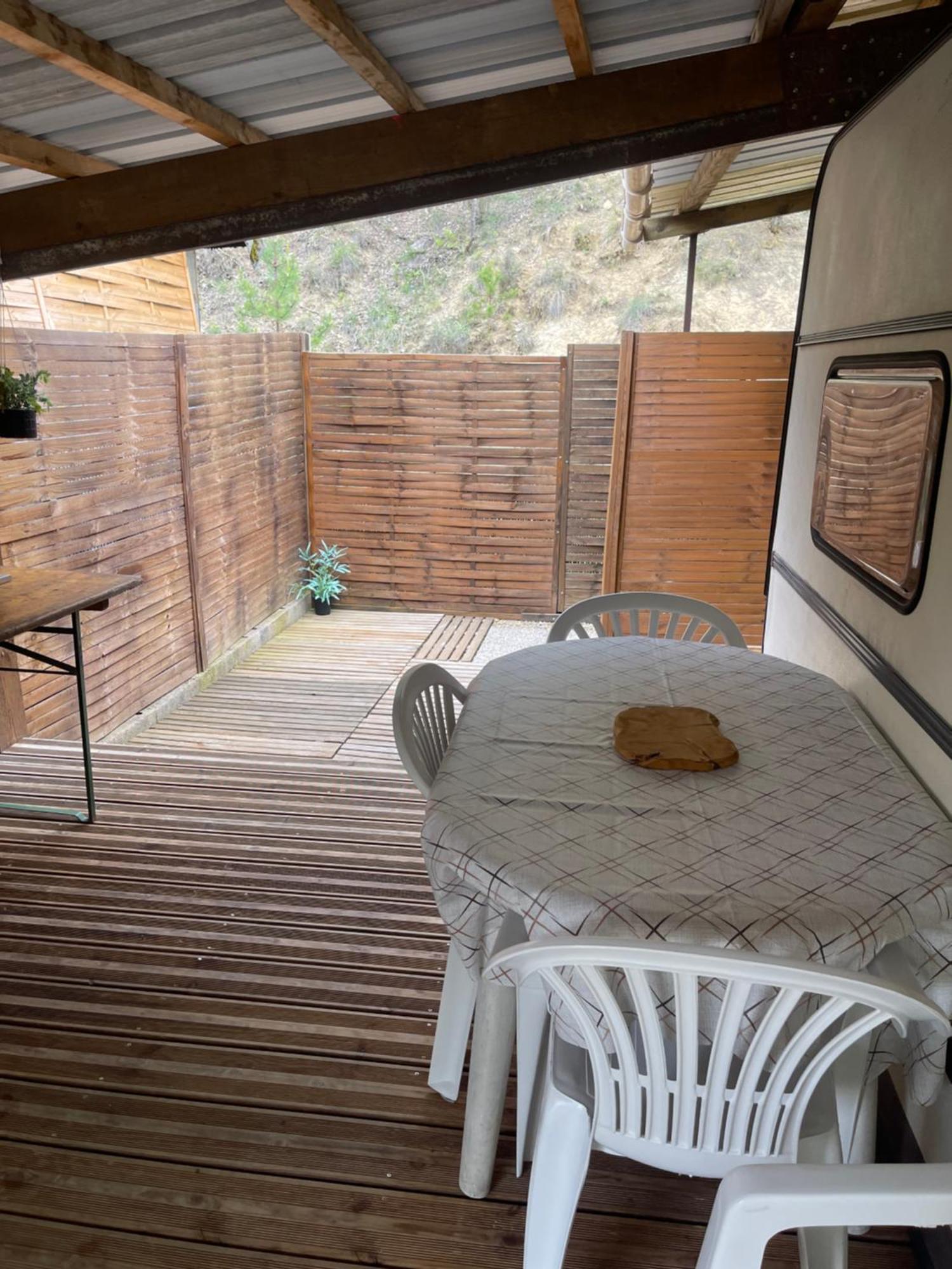 Caravanes De Provence Aiglun  외부 사진